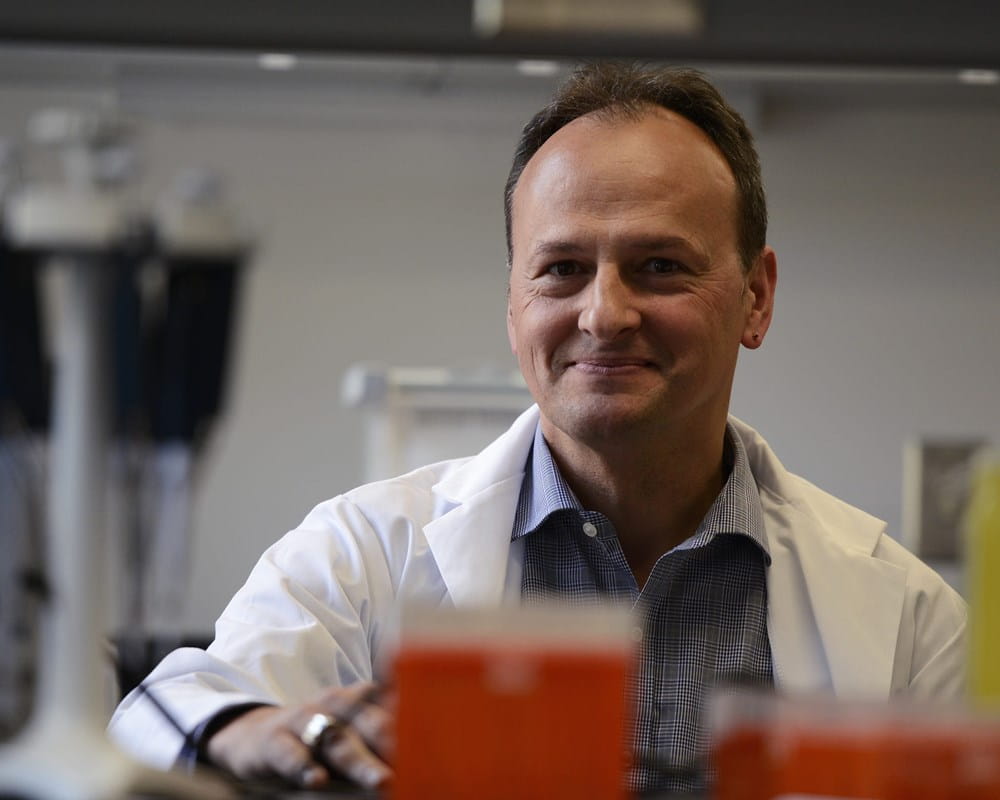 Dr. Etienne Sibille
